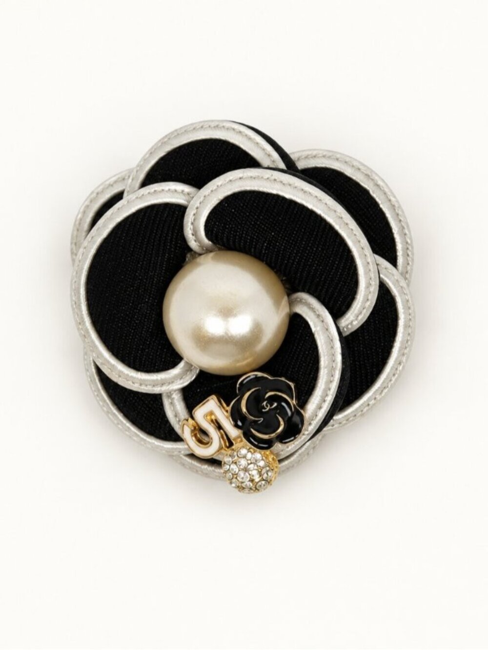 Black & White Camellia Flower Pearl Brooch Elegant black fabric flower 0844